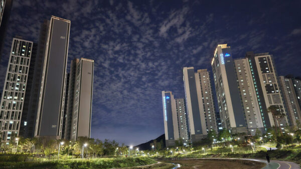 아파트야경-1.jpg